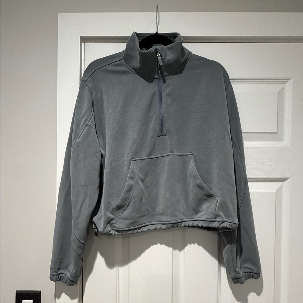 Auth. ✅ RARE Lululemon Softstreme Brushed Half-Zip in “Belgian Blue” Size 12💙